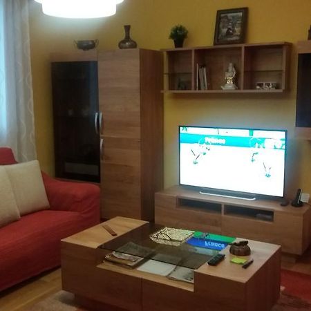 Apartamento Loiu Διαμέρισμα Εξωτερικό φωτογραφία